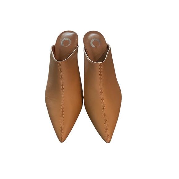 Journee Collection Shoes - Journee Collection Shiyza Pointed Toe Mule Kitten Heel Tan Size 9 NWT